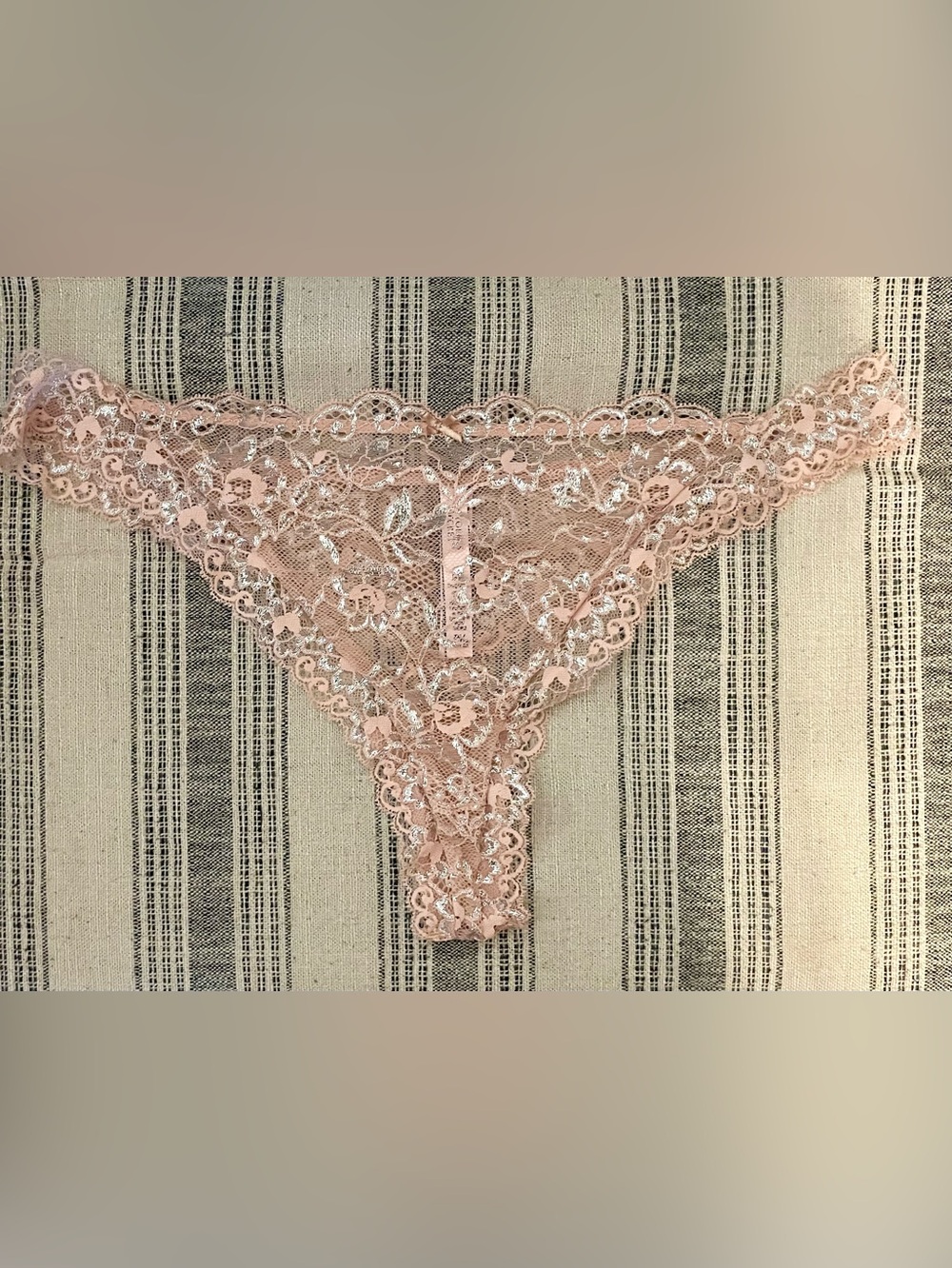 NWT Victoria's Secret Dream Angels Allure Floral Lace Thong - Light Pink/Beige
